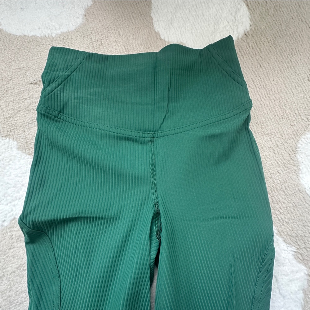Lululemon Base Pace High-Rise Ribbed Tight 25" - Picture 2 of 4